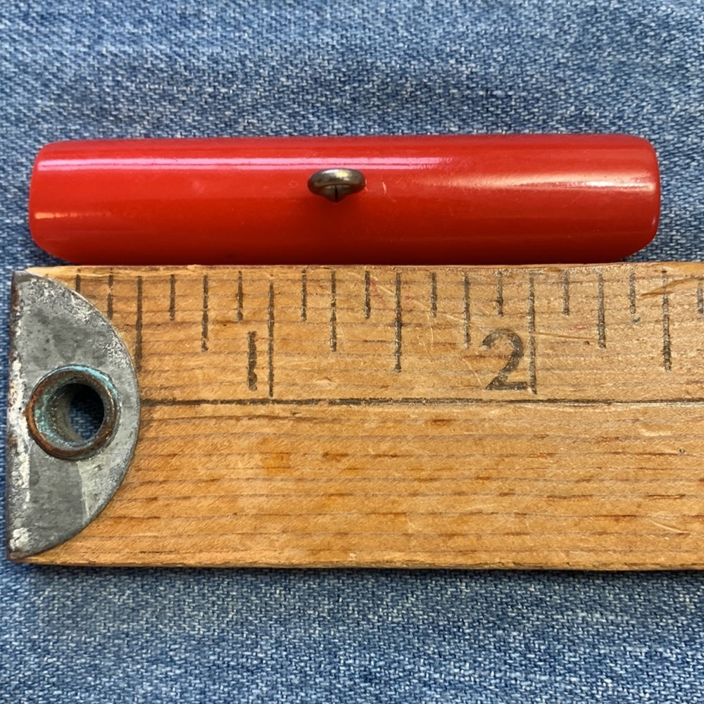 Vintage set of (assumed) bakelite bar buttons.34 to the lot. - Picture 4 of 7